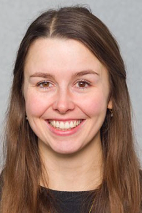 Kim Laura Reicherter<br />
Ausbildungsleiterin Studienphase<br />
