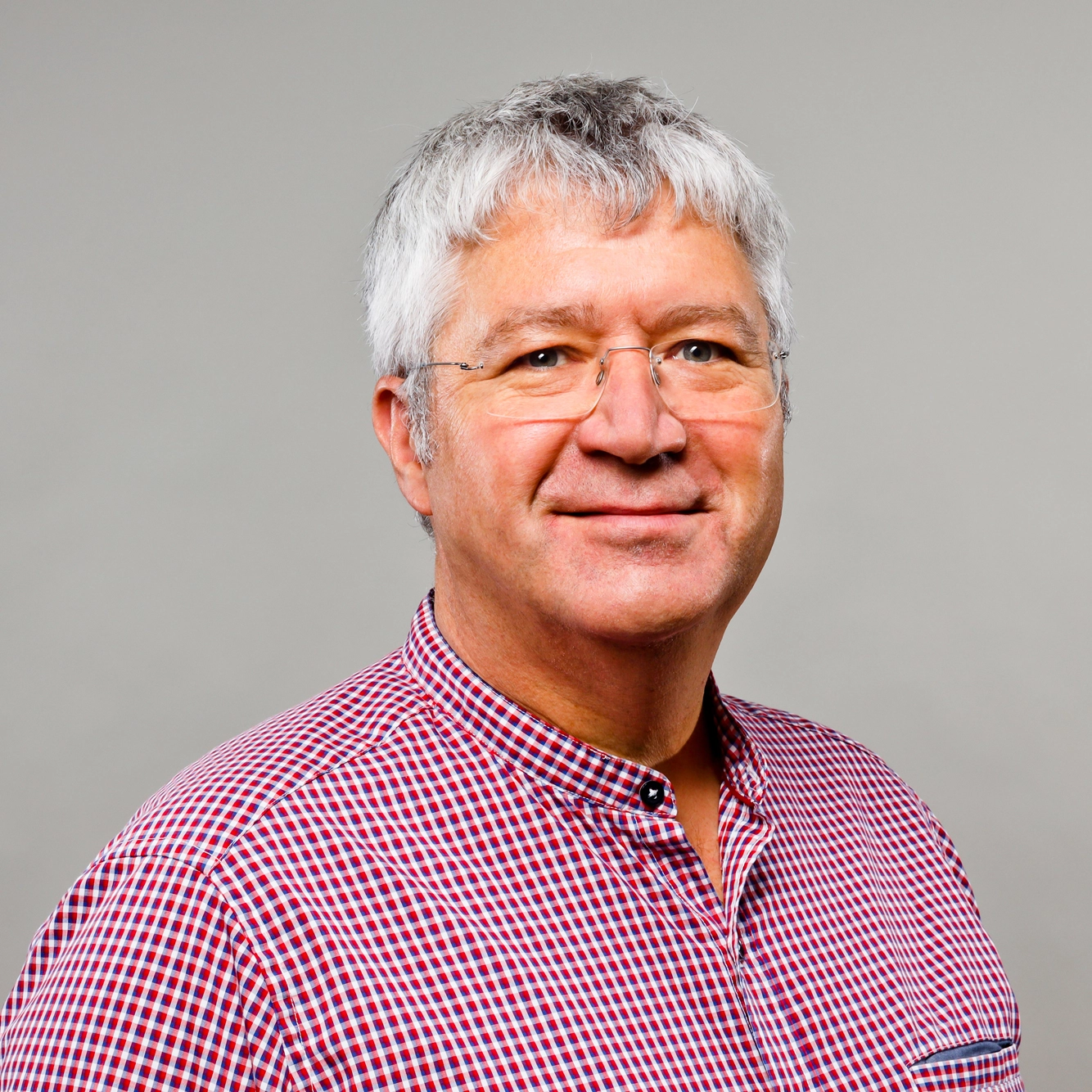 Matthias Hülfenhaus<br />
